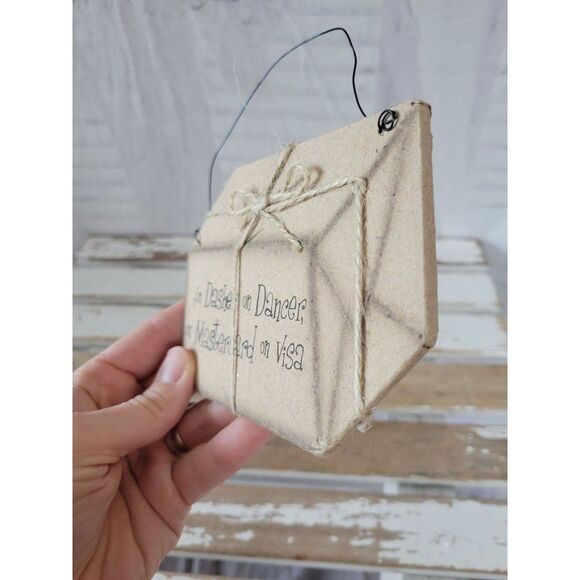 Box credit card ornament spending shopping Xmas tree - Picture 3 of 5